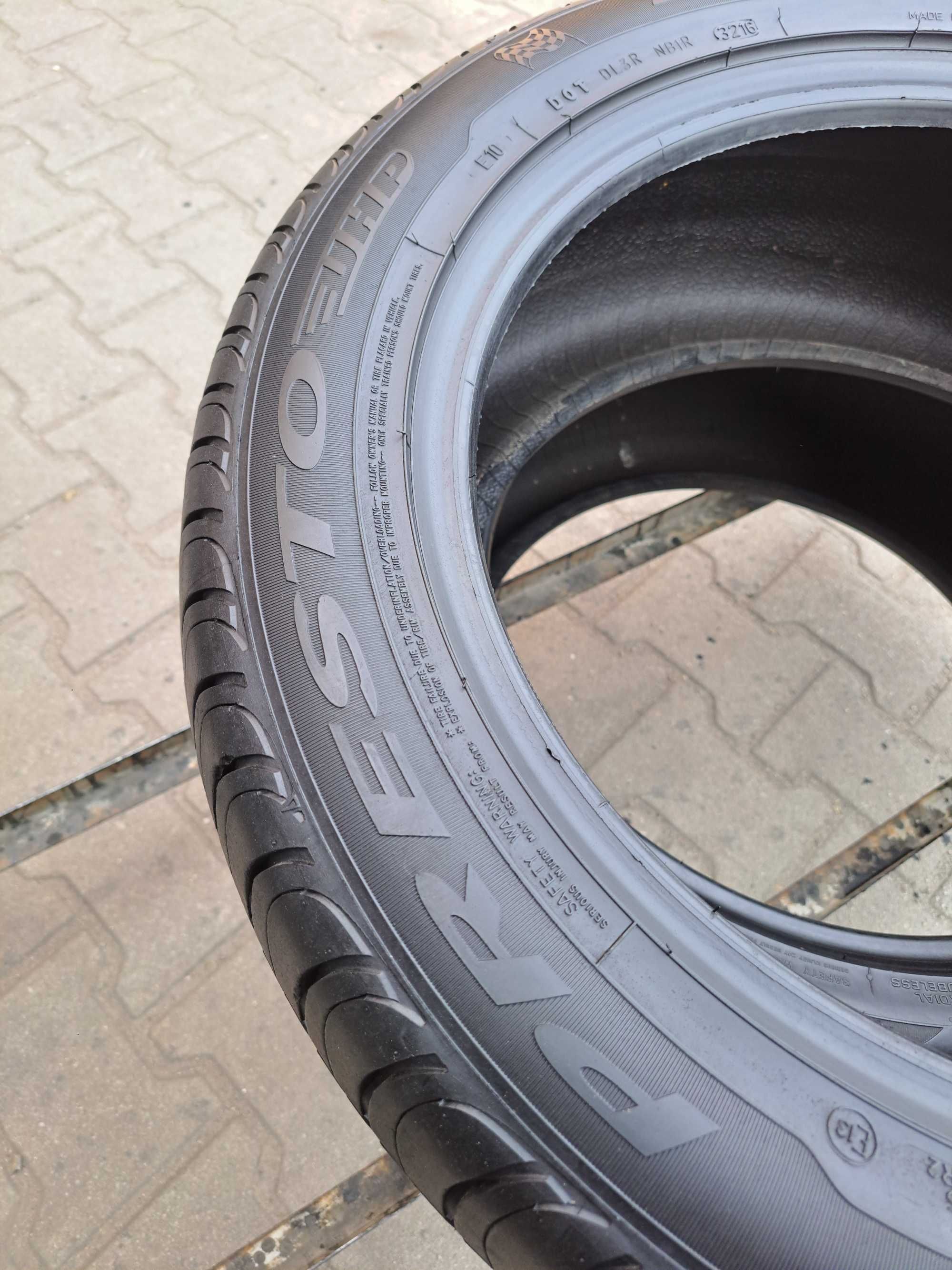 Opona 215/55/17 Pojedyńcza Pojedynka 215/55R17 Dębica Presto UHP