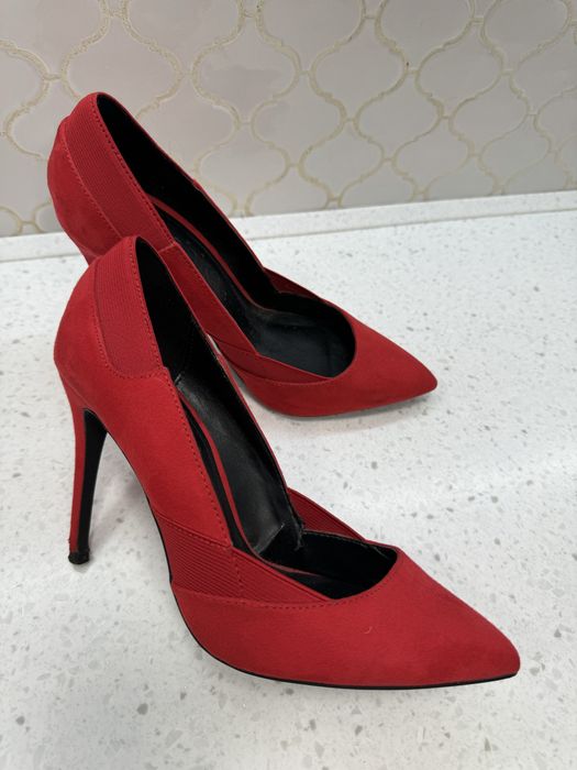 Туфли Bershka замш