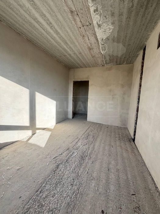 Продам двокімнатну  квартири в збудованому будинку біля Вокзалу