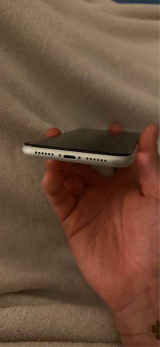Iphone xr branco 64gb