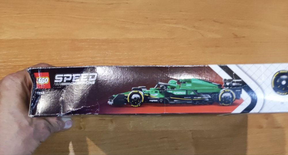 LEGO Speed Champions 77245 Aston Martin