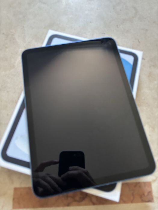 iPAD 16A - 128GB Azul Novo