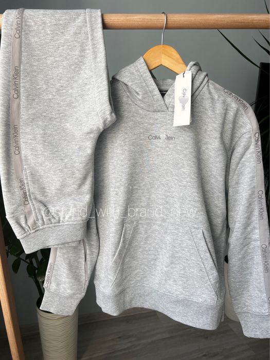 Костюм Calvin Klein жіночий оригінал