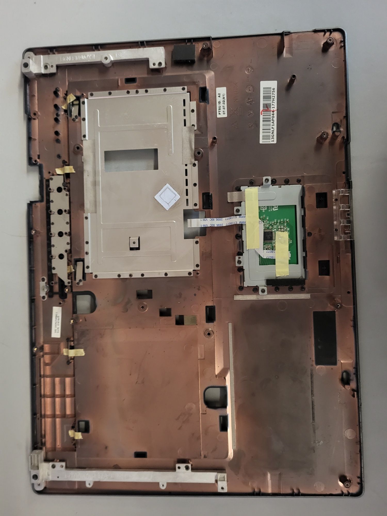 Sprzedam palmrest do laptopa Asus F5R.