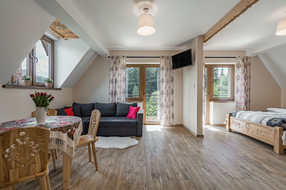 WAKACJE APARTAMENT nr 3 Noclegi Zakopane Kościelisko Góry KOMINEK