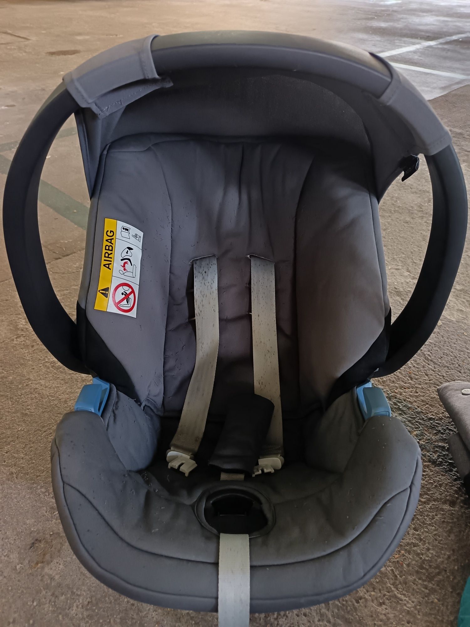 Carrinho de bebê completo
