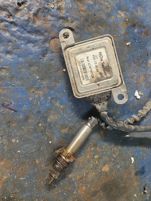 Sonda nox n43b16a n43b20a Bmw E90 E91 E92 E93 E87 E81 E82 E88 SONDY