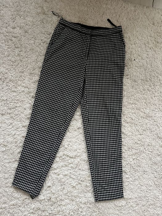 Штани моми, брюки , юбка.