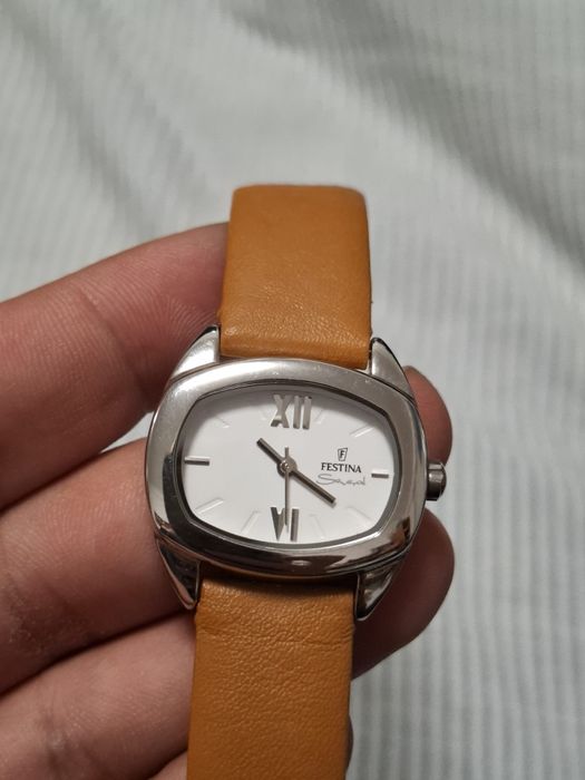 Relógio Festina bem estimado sem riscos