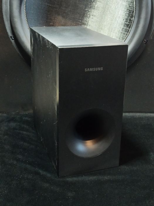 Subwoofer kina domowego Samsung PS-EW1-3