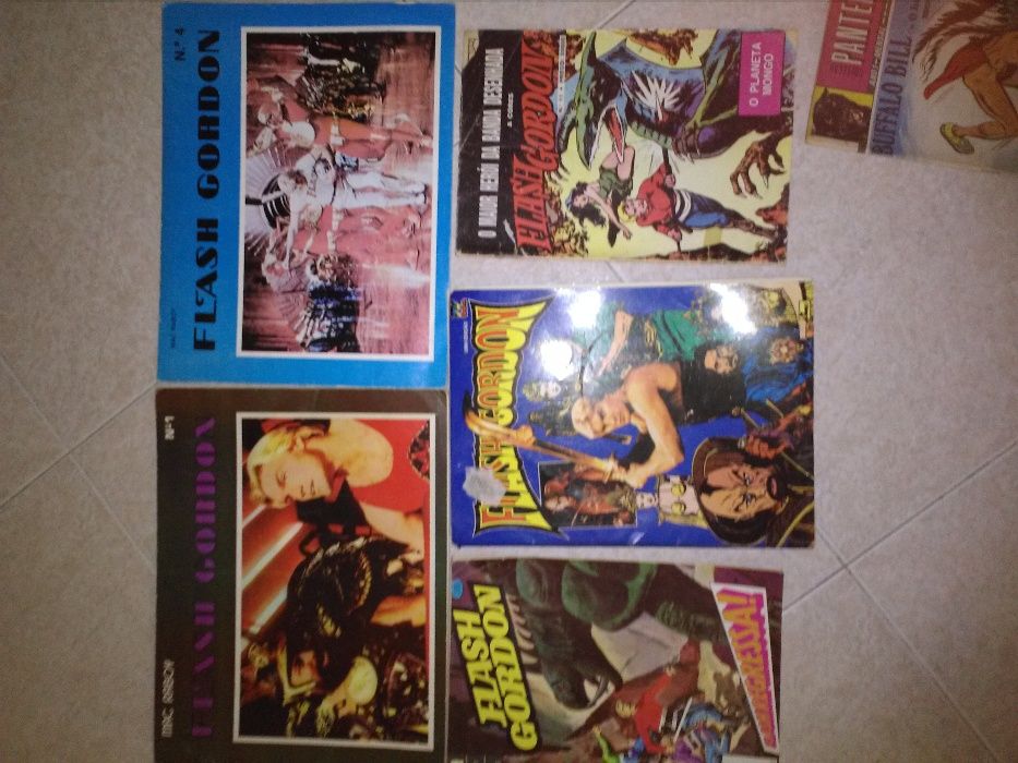 FLASH GORDON 14 livros alguns antigos