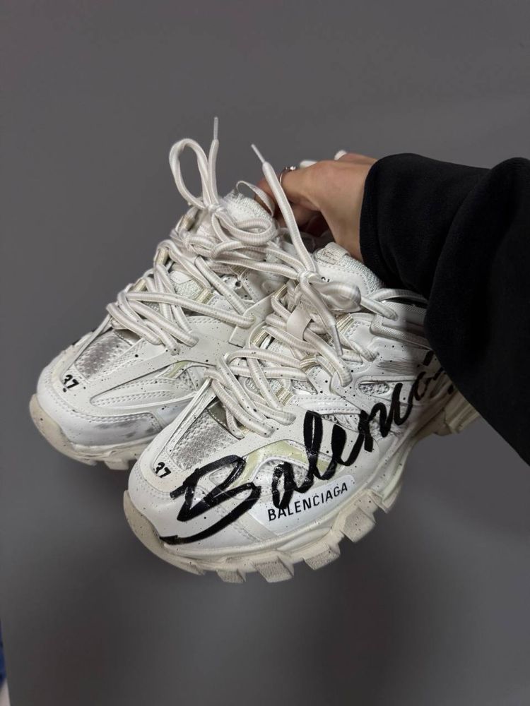БЕЗ ПЕРЕДОПЛАТ‼️ Жіночі кросівки Balenciaga Track 3.0 White logo