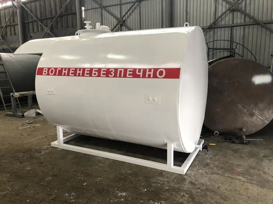 В наявності реставрована Міні АЗС Ємності для пального Металева бочка