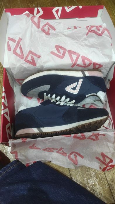 Sapatilhas Pepe jeans tamanho 37