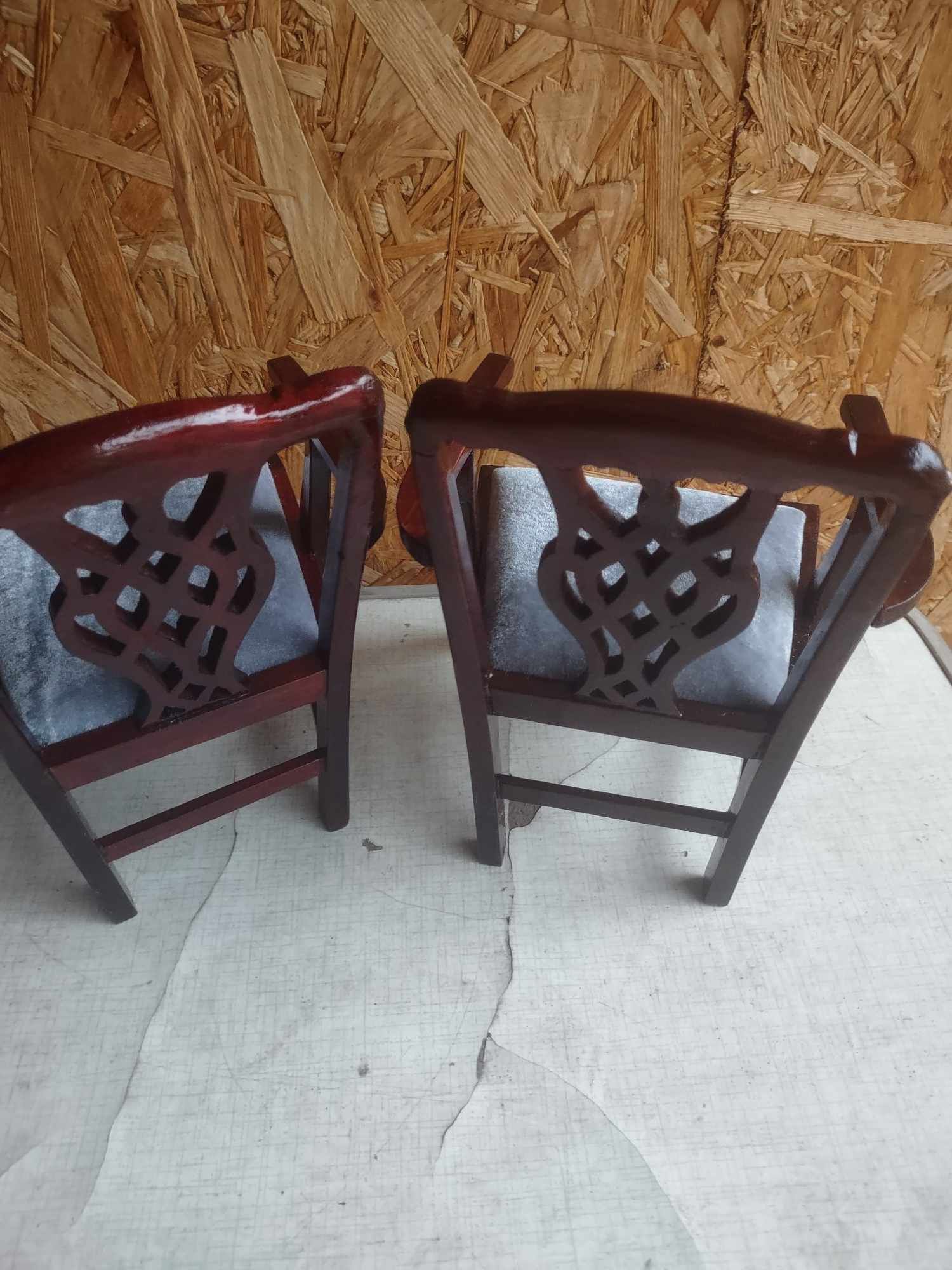 2 krzesła dla Lalek