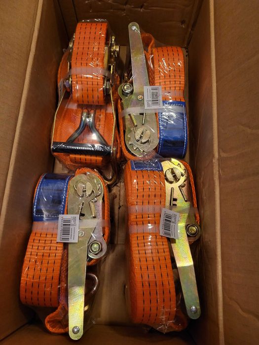 Pasy transportowe z napinaczem