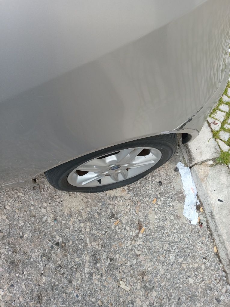 FIAT Punto Avariado