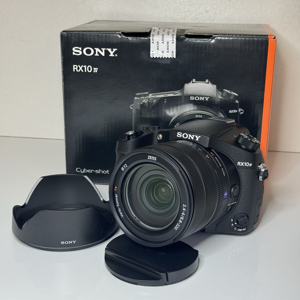 Нова Фотокамера Фотоапарат Камера SONY DSC RX10 IV (DSCRX10M4.CE3)