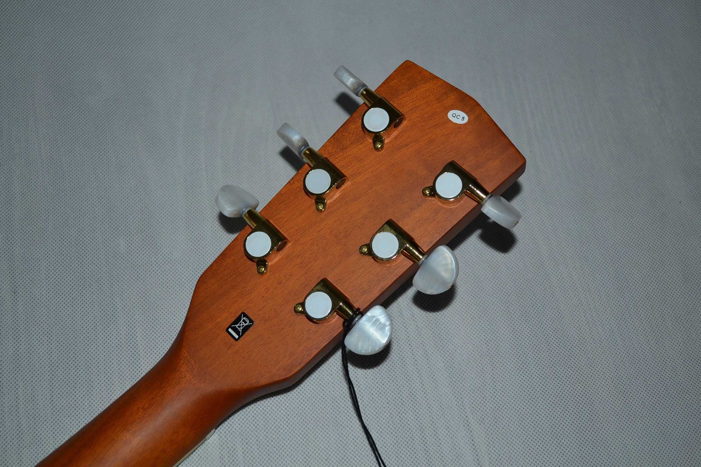Harley Benton CG-45E VS nowa gitara elektroakustyczna - ustawiona!