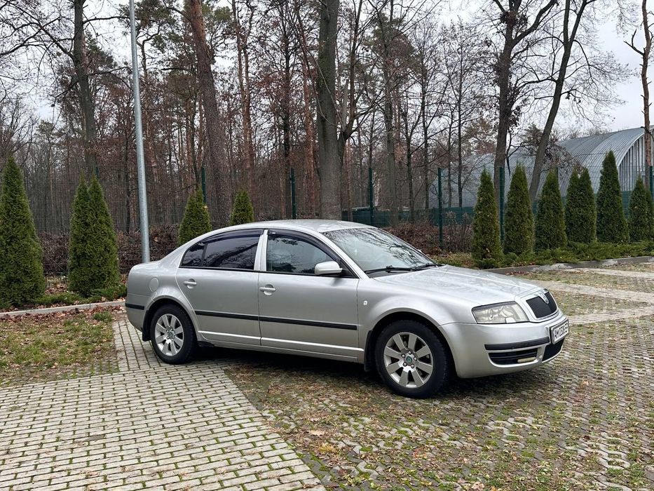 Skoda Superb 2003 р.в.. Газ-бензин.