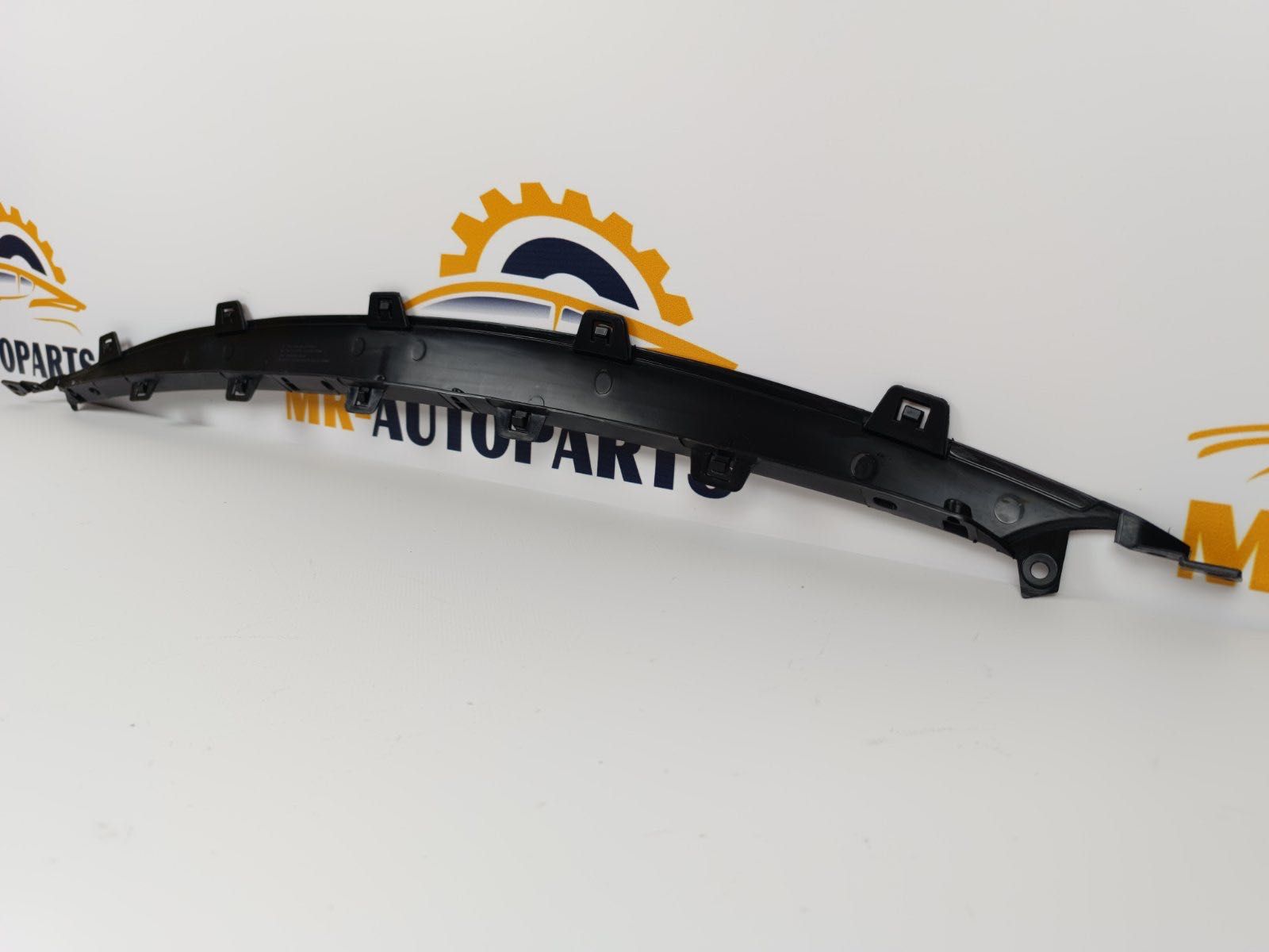 Накладка верхня решітки переднього бампера (2015-2021) Tesla Model X