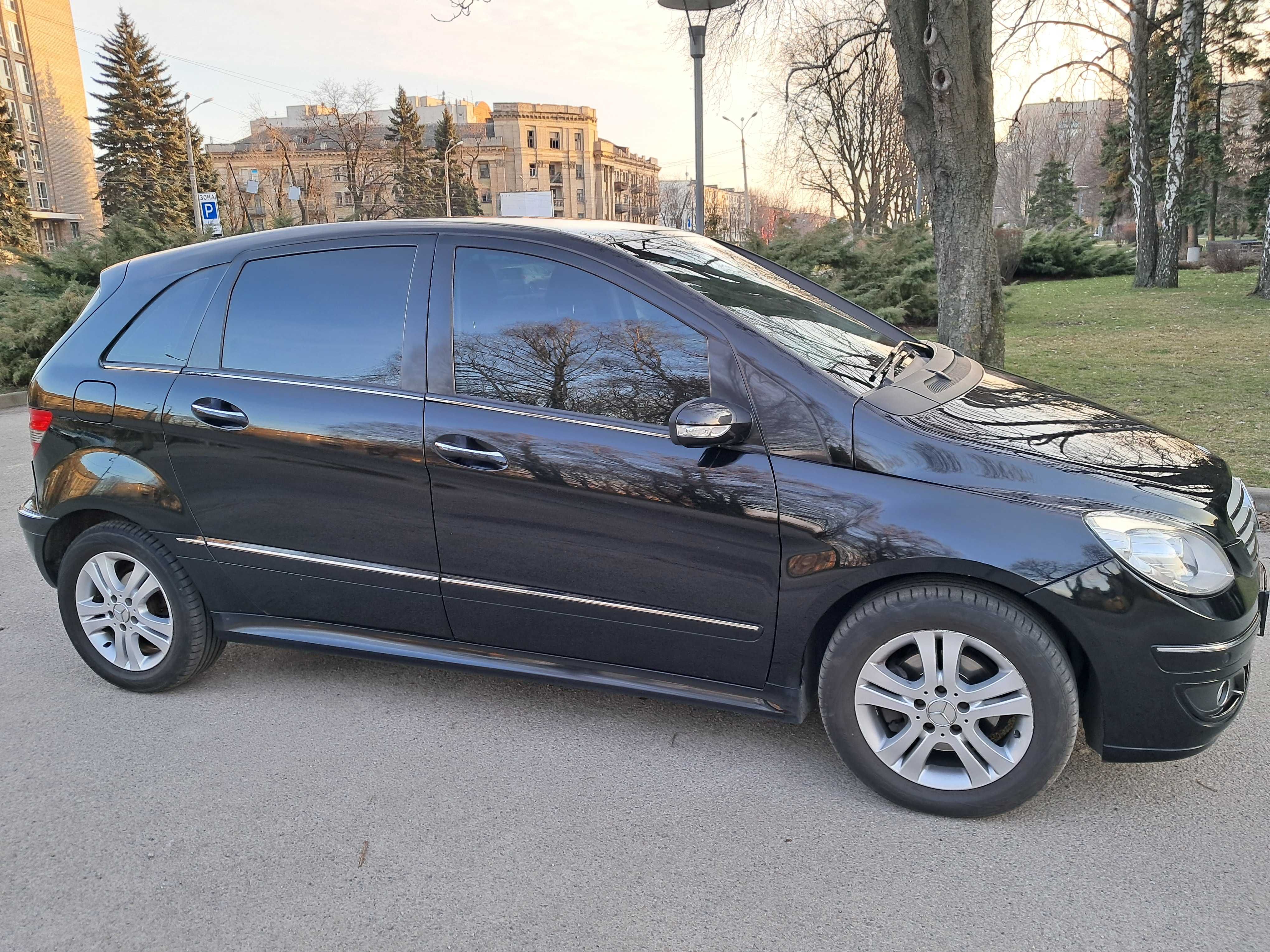 Mercedes b200 дизель з Німеччини