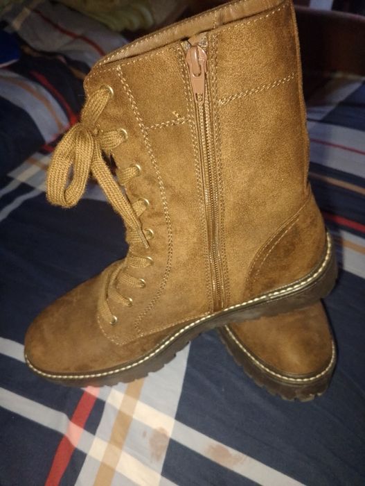 Sprzedam buty damskie zimowe