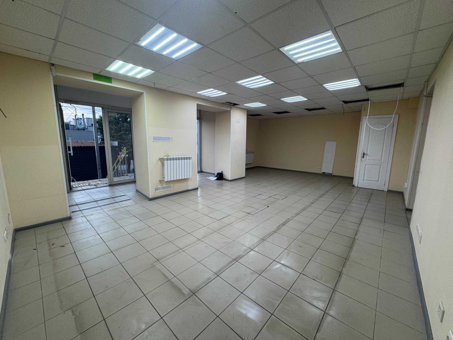 Сдам в аренду нежилое  помещение по адресу г. Харьков, пр.Гагарина,176