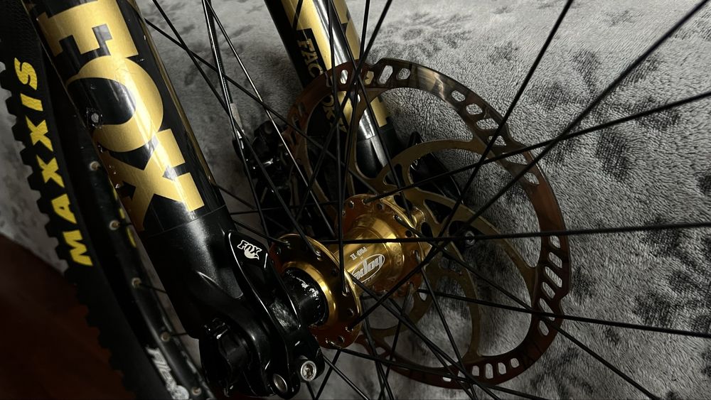 Trek slash 9 full Fox 38 sramXO