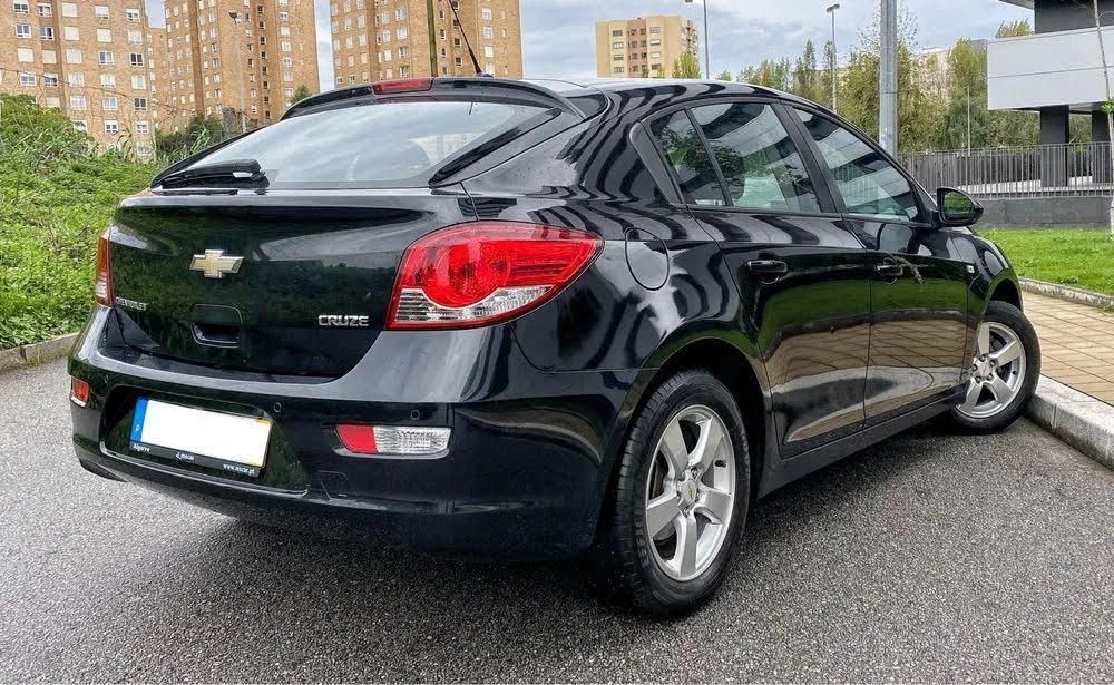 Vende-se carro em otimas condicoes de uso