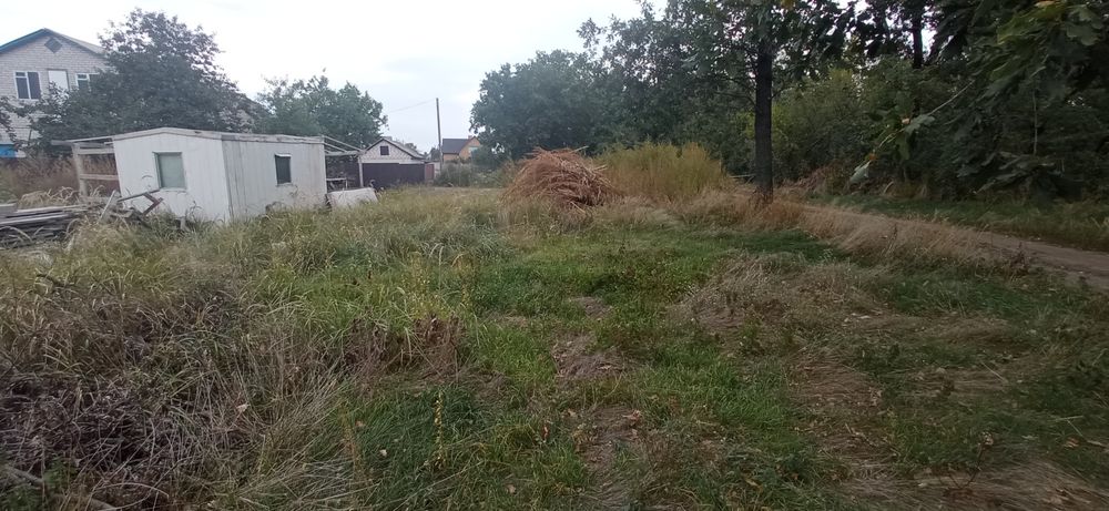 Земельна ділянка в с. Червона Слобода