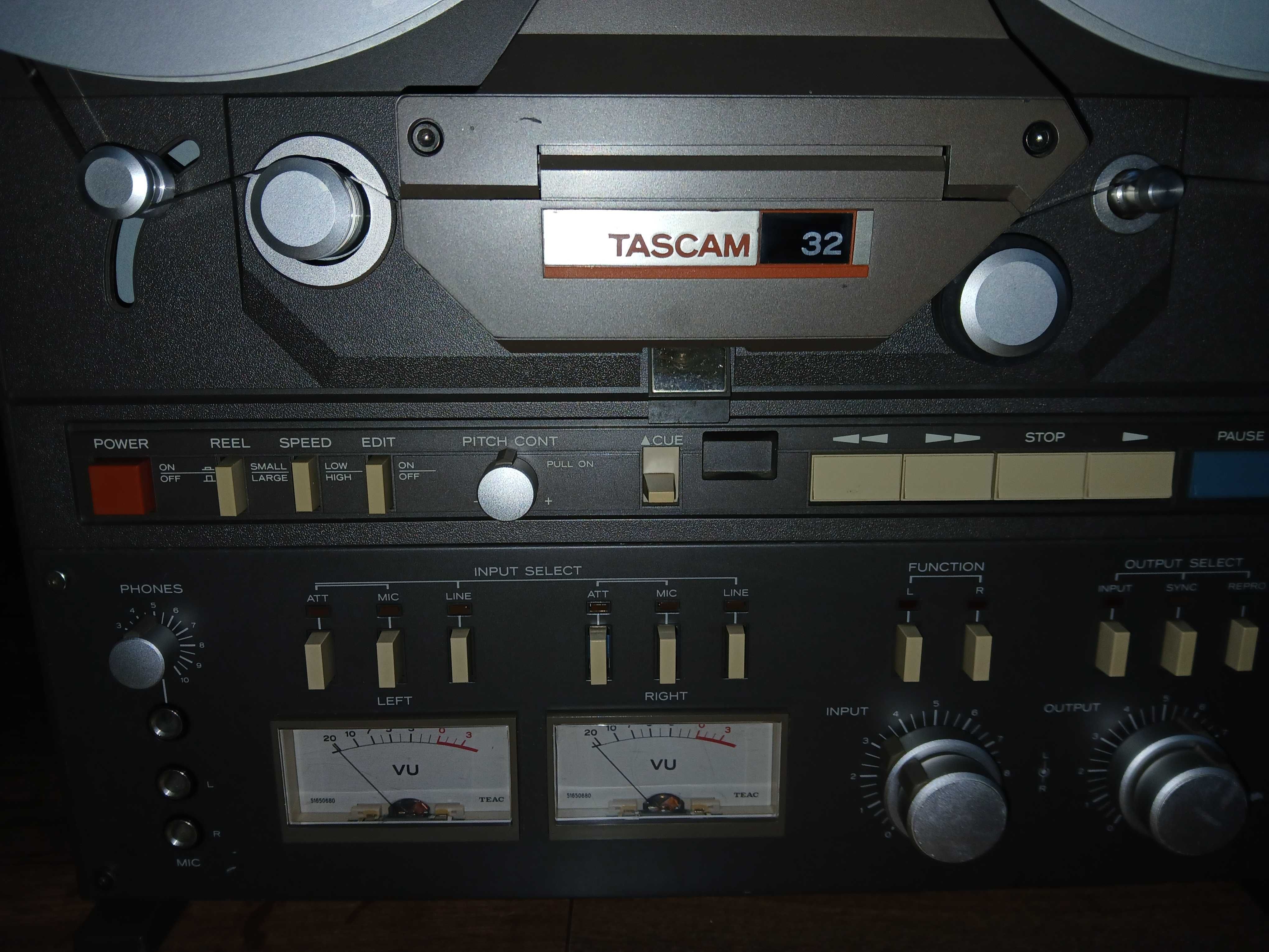 Tascam 32 Profesjonalny magnetofon szpulowy 2 ścieżki, 2 prędkości