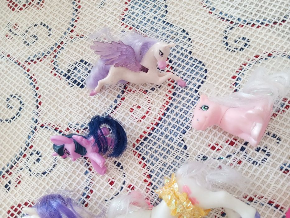 Brinquedos : lote 12 póneis, venda apenas em conjunto