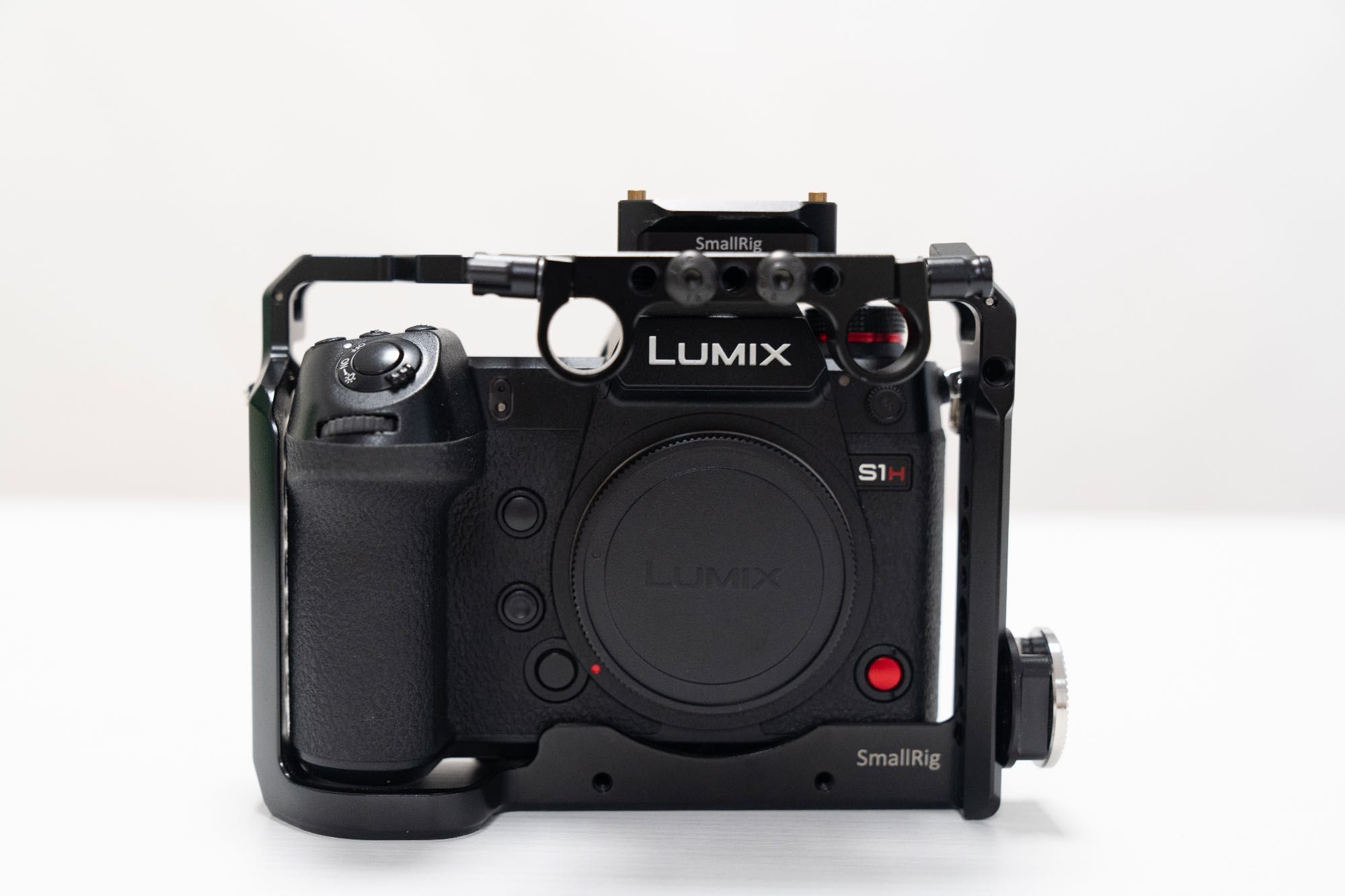 Lumix S1H + 2 Baterias originais e Cage