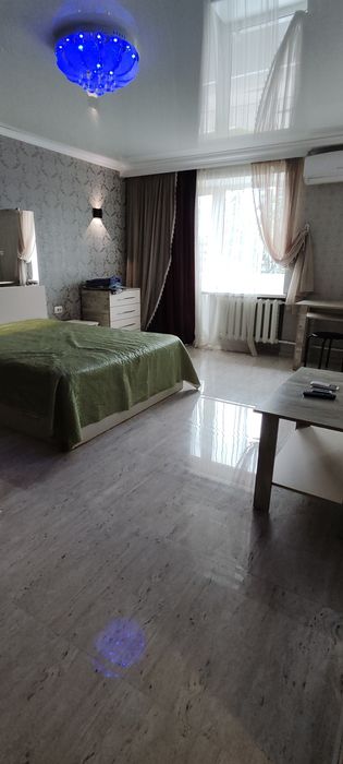 Кременчуг квартиры посуточно почасово по улице первомайская 27