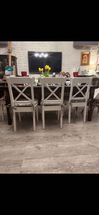 Stół + sześć krzeseł drewnianych ikea