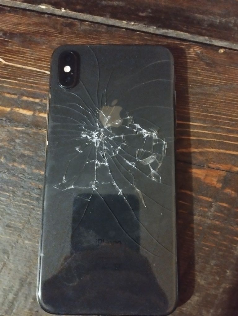 Смартфон iphone xs max