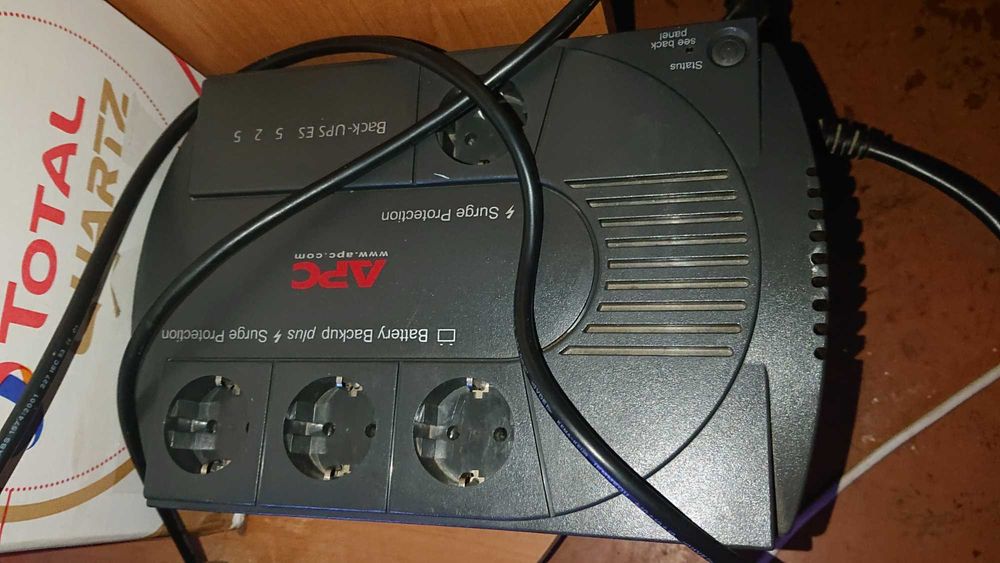 Back UPS ES 525 ДБЖ