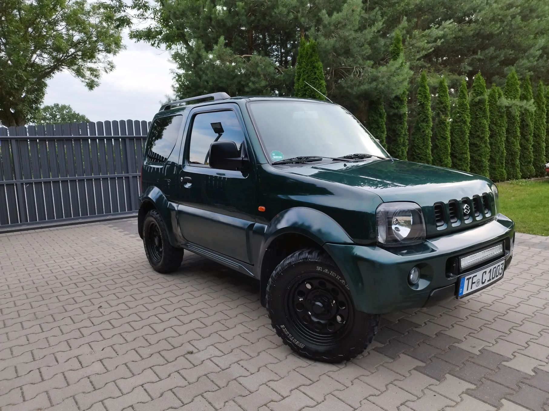Suzuki Jimny 1.3 82KM 4X4 KLIMA Tylko 118.000km przebiegu z Niemiec