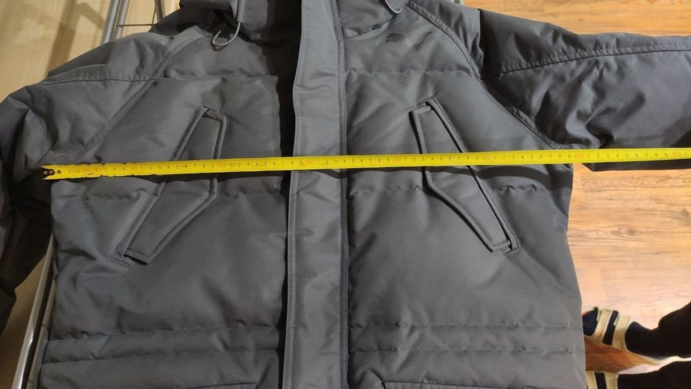 Пуховик Puma  р. М
