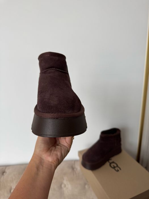 Ugg mini platform шоколад натуральний замш, овчина, фото вживу. Угги