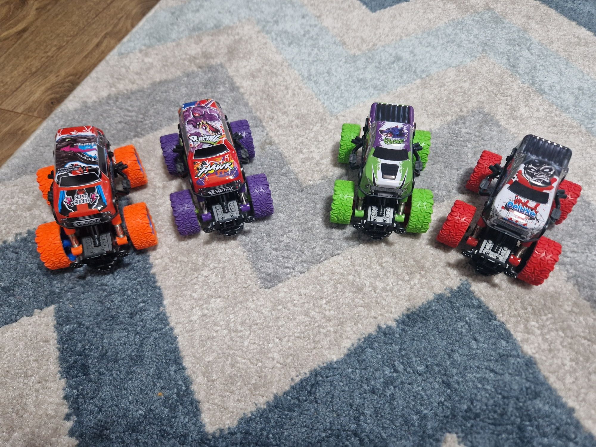 Monster truck 4 sztuki
