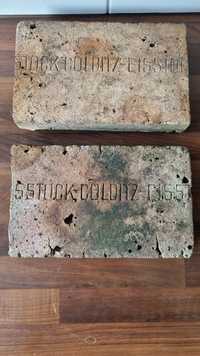 Stare cegły z napisem niemieckim