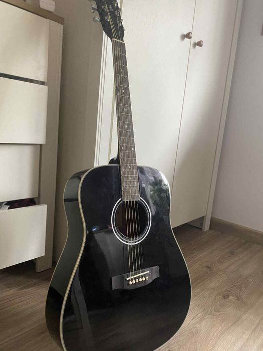 Gitara stan idealny.