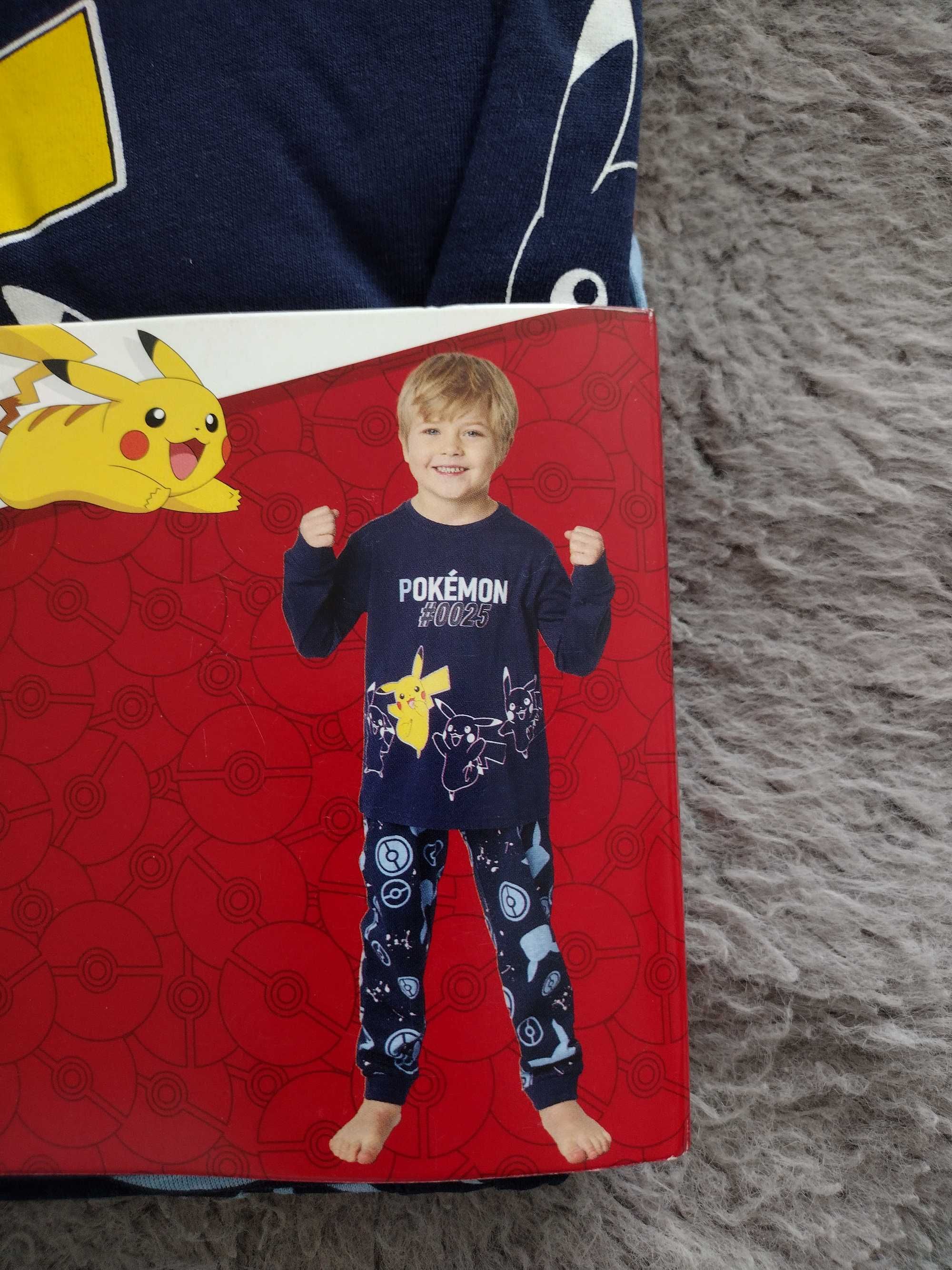 Piżama dwuczęściowa 122-128 dla chłopaka pokémon Pikachu