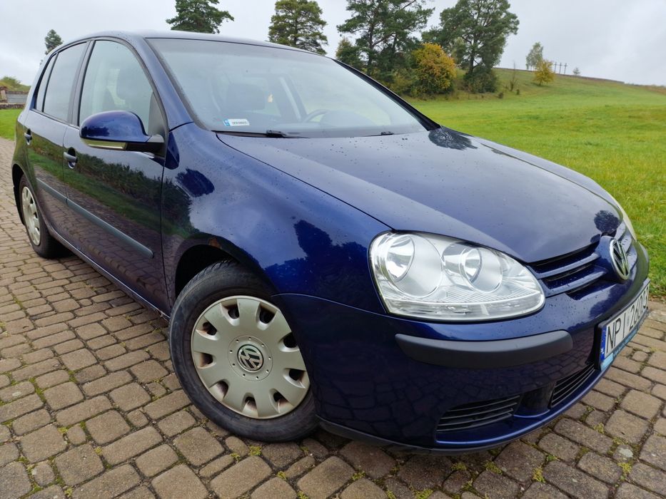 Vw Golf V 1.6MPI 102KM. Nowe oc. Nowe bt. Radio Android.