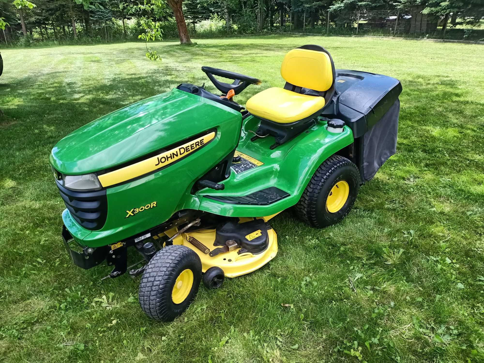 Traktorek Kosiarka John Deere X305 R pompa oleju 17KM