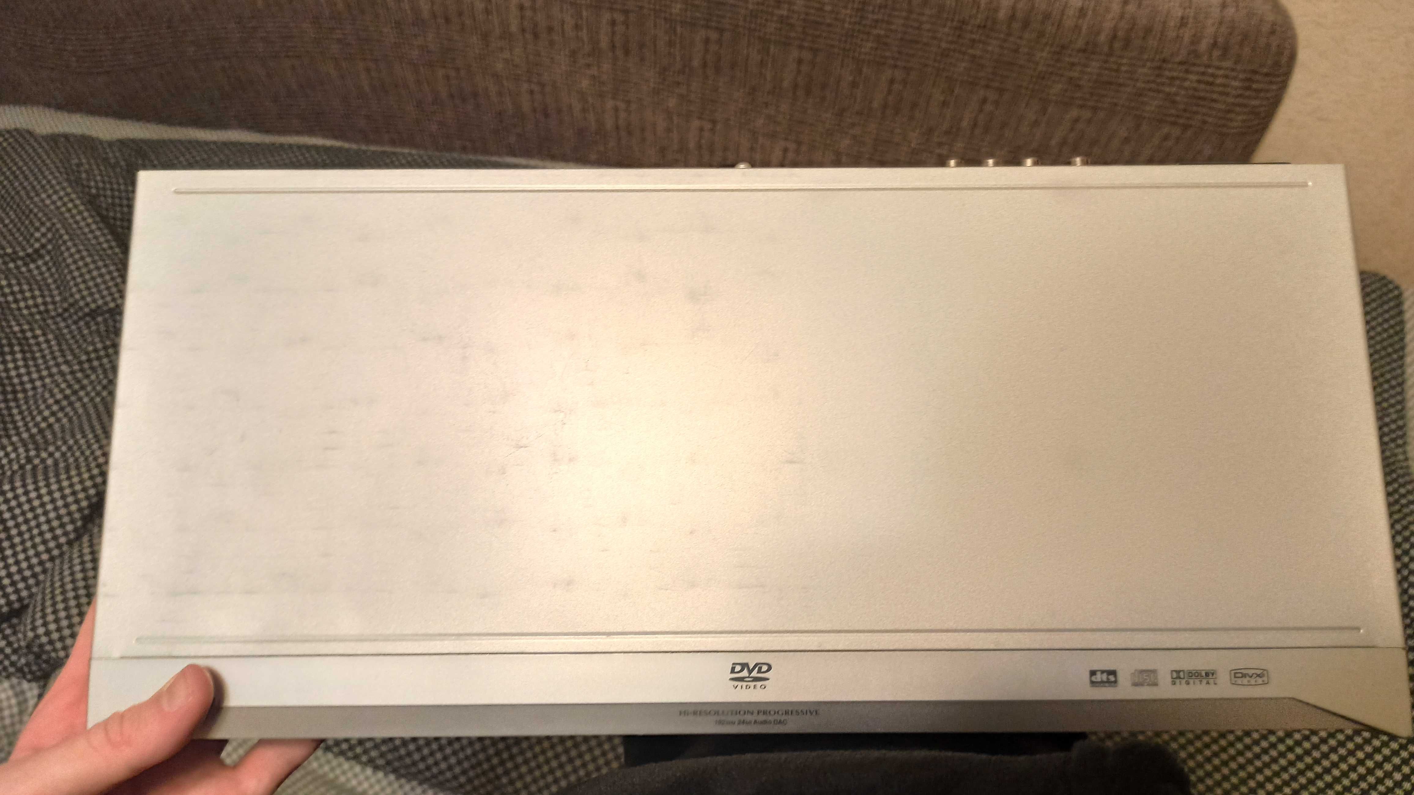 DVD відео програвач TOSHIBA SD-360SR