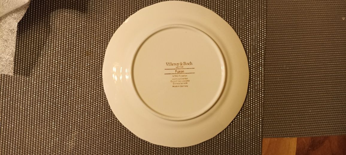 Talerz średni 19.8cm Villeroy & Boch czerwony