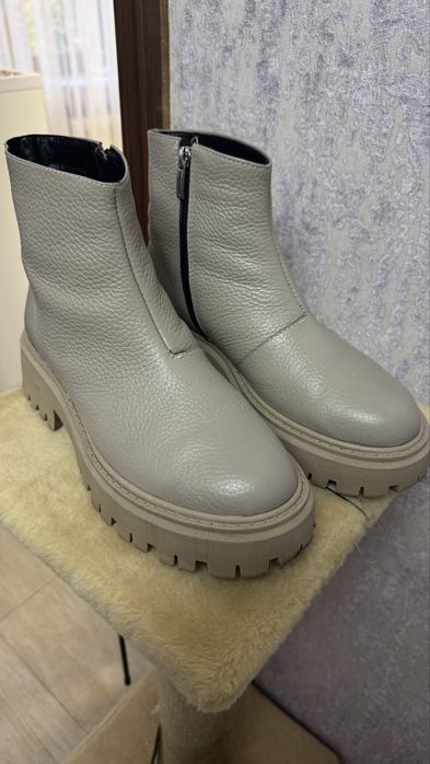 Ботинки на байці 40р